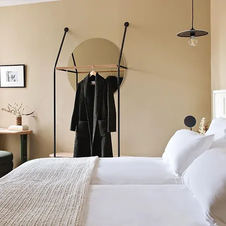 Hotel Orphée 3*